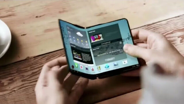 Samsung Might Release First Foldable Phone in Early 2017 | Samsung_bendable_phone-9389204