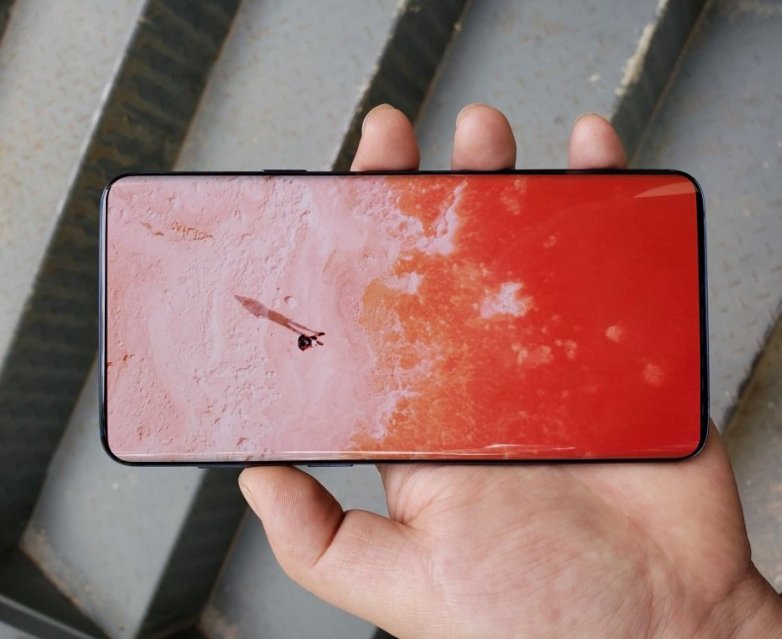 Samsung Galaxy S10 Mockups with Dual Front Camera Appeared Online | galaxy-s10-mockup